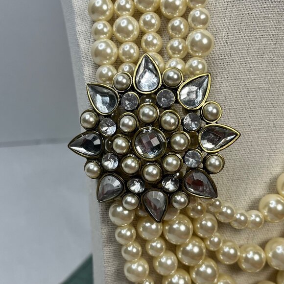 Sequin Multi-Strand Pearl Necklace Rhinestone Flower Pendant NWT $265 - Picture 2 of 4